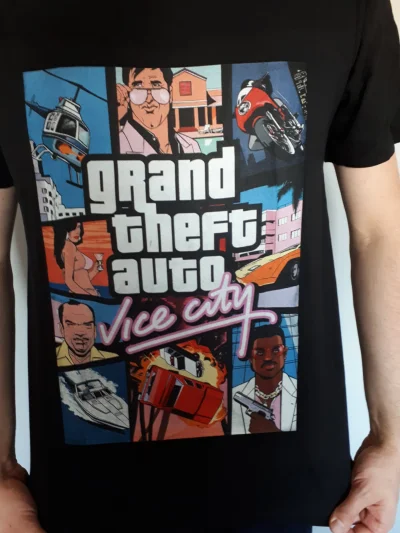 M_longer - Kto lubi Vice City?
No ja. 
Kto ma fajnego różowego? 
No też ja.
Kto dosta...