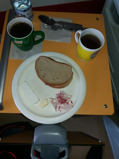Kwassokles - #szpital #jedzenie #zdrowie kolacja jak widać 3 kromki chleba kosteczka ...