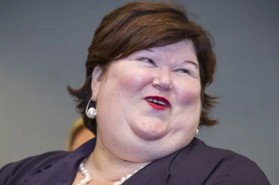 Rinter - @Rinter: poznajcie belgijską Minister Zdrowia, prawda że #zdrowakobita ( ͡° ...