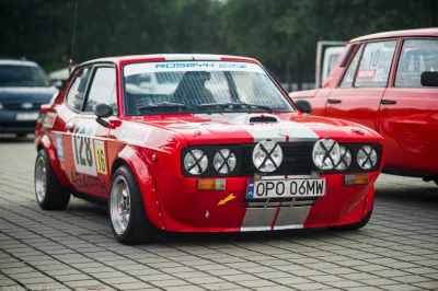 kuraku - Szybki był. W swojej klasie bezkonkurencyjny. Fiat 128 Sport.
Więcej wisi t...