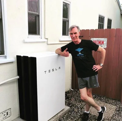 L.....m - Bill Nye the Science Guy i jego trzy Power Wall 2 :)
#tesla #teslaenergy #...