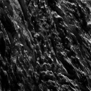 d.....4 - Nowe zdjęcia Enceladusa 

Więcej tutaj: http://www.nasa.gov/feature/jpl/sat...