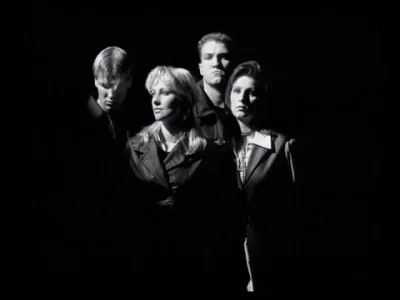 A.....2 - Ace of Base - The Sign
#sylwesterzwykopem #wieczorzarmando #muzyka #90s