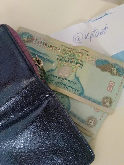 kptant - Dziś oddałem na policję portfel z zagraniczną walutą, z napisami po arabsku ...