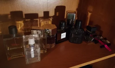 karambolo - Taka skromna kolekcja.

#perfumy