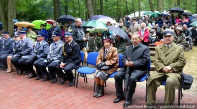 gtredakcja - Stefanów 2016 w deszczu 

http://gazetatrybunalska.pl/2016/09/stefanow...