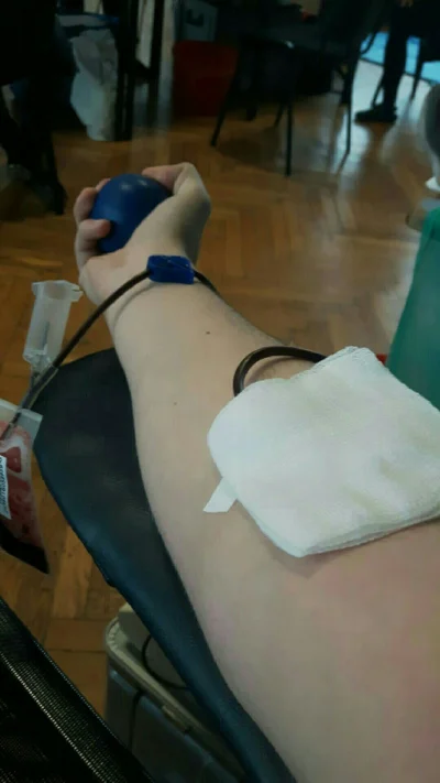 SuchyArbuz - Pierwsze pół litra
#krew #krwiodawstwo