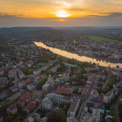 Qbol69 - #fotografia #drony #dji #malopolska #krakow 

Zachód słońca nad Krakowem 5...