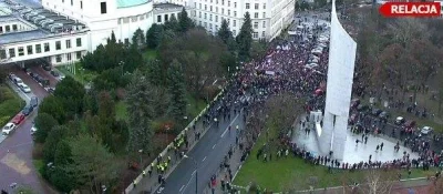 Rabusek - Tak wygląda 50 tysięcy proszę państwa 
#kod #demonstracja #Warszawa #polit...