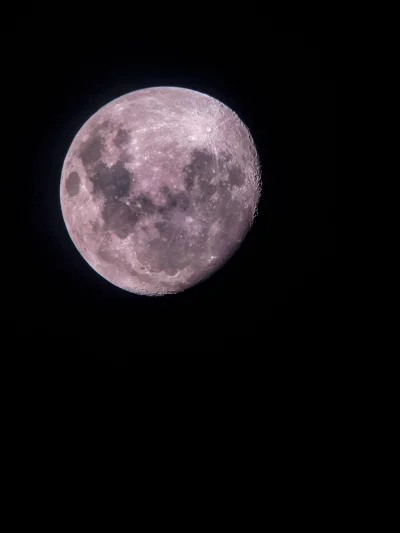 Zielonypan45 - Piątkowy księżyc Samsungiem A5 2016 i 8" syntą
#astrofoto #astronomia