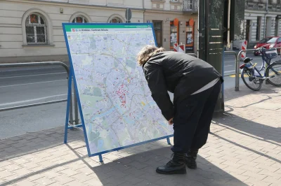 goferek - Kiedy próbujesz znaleźć jakąkolwiek przejezdną drogę w #krakow