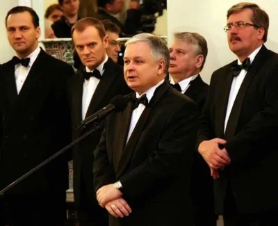 polwes - Lech Kaczyński wśród wrogów... #zdrajcynarodu Polskiego będą rozliczeni...
...