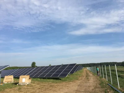 rokkosz - @Kusher: w Polsce tylko moja firma w tym roku wybudowała ok 50 MW farm PV. ...