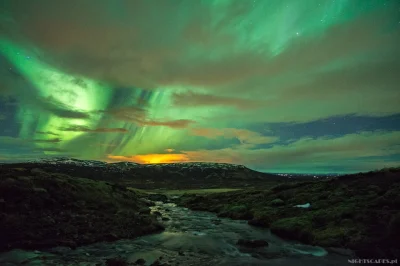 Nightscapes_pl - Dwie rzeki gdzieś na Islandii. Jedna bardziej zielona. 

Miłej sob...