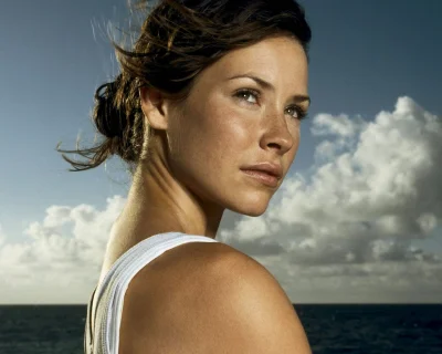 P.....k - Evangeline Lilly
Brunetka, skromna, piegi na nosku, po prostu majstersztyk...