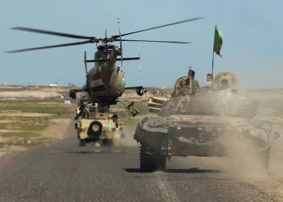 WielkaPesaNarodowa - Iracka armia na pustyni Al-Anbar kieruje się do Handitha. Fota s...