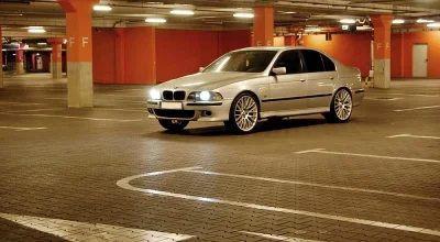 kubasruba - Hit czy Kit? 

21 calowe koła na #bmw e39

#samochody #motoryzacja