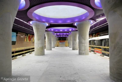 c.....k - Stacja Nowy Świat.

piękne, it's beautiful

#metro #warszawa #spamarchitekt...