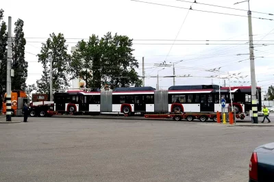 WroTaMar - Takie cacko będzie w Gdyni testowane. 24 metry długości. Gigatrolejbus!
J...