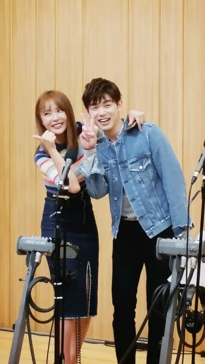 K.....o - #HongJinyoung #ericnam 
#koreanka #koreanczyk