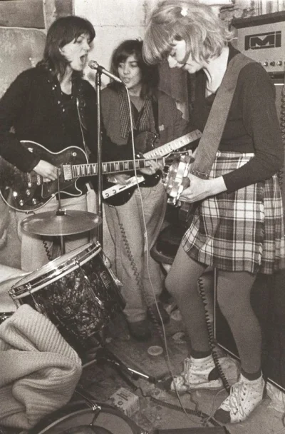 a.....s - #kobietyzgitarami

The Raincoats