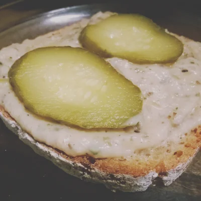 marl3na - Pasta do chleba z białej fasoli

Przepyszna!!! 
http://www.jadlonomia.co...
