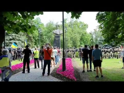 TenodHanki - Destalinizacja po ukraińsku. W Charkowie oberwało się Żukowowi.
#histor...