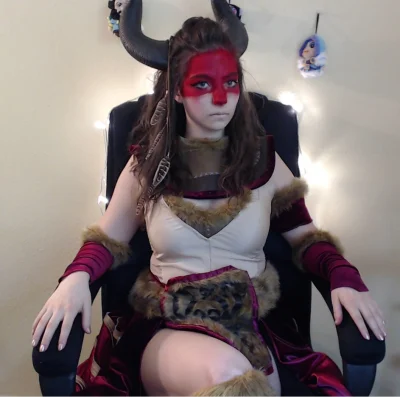 5.....e - #dota2 #cosplay #wtf #heheszki
SPOILER