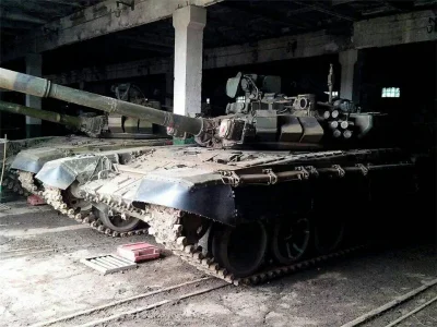 K.....y - Możliwe pierwsze zdjęcie T-90 na terenie Ukrainy. Prawdopodobna lokalizacja...