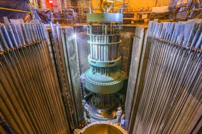 ntdc - Reaktor WWER-1200 w trakcie budowy w drugim bloku Leningradzkiej Elektrowni Ją...