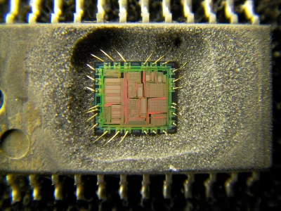 s.....r - @kwanty: http://hackaday.com/2010/02/09/tpm-crytography-cracked/

http://ww...
