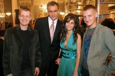 f.....d - @fortheworld: OBSTAWA