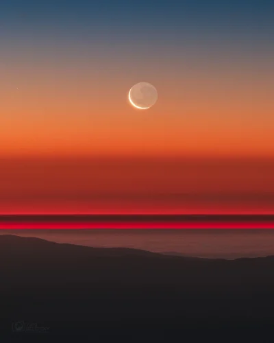 Elthiryel - Zachód księżyca tuż po zachodzie słońca. :) Bardzo ładnie widać światło p...