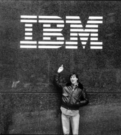 N.....h - Steve Jobs z pozdrowieniami dla IBM.
#fotohistoria #1983