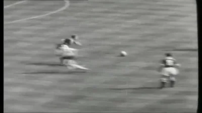 PlayTheGame - kiedyś to się grało twardo ( ͡º ͜ʖ͡º) Finał FA Cup 1958 #pilkanozna #he...