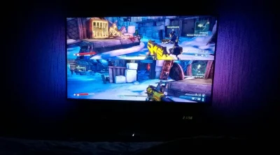 TheSznikers - Ambilight fajna sprawa, poletzam :)

#ps4 #borderlands #gry #konsole ...