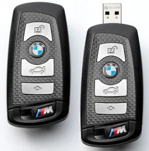 migmik - @Mesk: BMW znowu "gurą" bo ich pendrajw rzeczywiście wygląda jak kluczyk