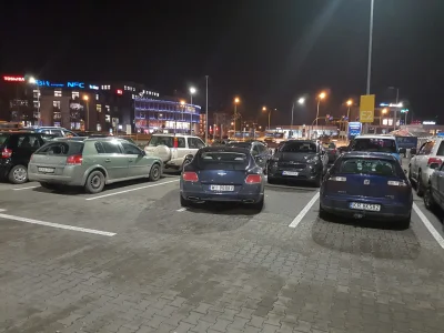 Danielsky - A tak Warszawa parkuje w Krakowie xD