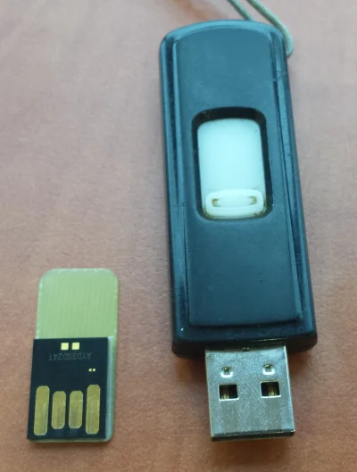 eeemil - Pendrive Goodrama (Piccolo 16Gb) rozleciał się po 3 latach (ale go "naprawił...