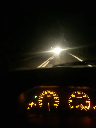 robsosl - #nightdrive #carboners #samochody #motoryzacja #heheszki 

Zegary mistrzost...