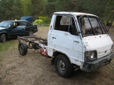 Vein - Prawie jak prosto z planu Mad Maxa ;) Stało 12 lat, postarałem się i teraz jeź...