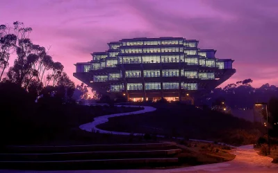 myrmekochoria - Geisel Library, San Diego

Wikipedia: https://en.wikipedia.org/wiki...