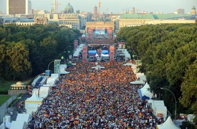 KKKas - Jedzie ktoś może jutro #poznan - #berlin na finał #mistrzostwaswiata2014?



...