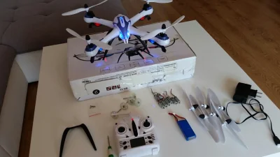 eternaljassie - Mirki może ktoś zainteresowany? #drony #tarantulax6 #wroclaw 
http://...