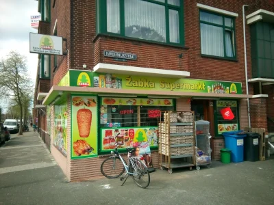 dzajgor - Źabka supermarket - ekspansja na całego ( ͡º ͜ʖ͡º)
#zabka #holandia #hehes...
