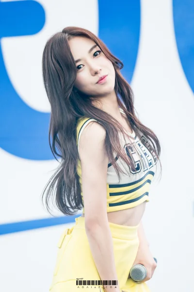 MiroslawWypok - #mina #aoa
#koreanka