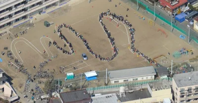 agniKC - Japończycy w kolejce po wodę po trzęsieniu ziemi. Po co się spieszyć - przec...