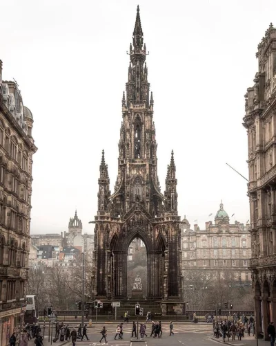 Castellano - Scott Monument. Edynburg. Szkocja.
foto: viewofedinburgh
#fotografia #...