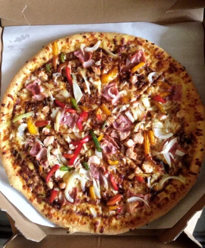 hejk4 - mmm ale Cię zaraz zjem pitco

#jedzenie #pizza #foodporn
