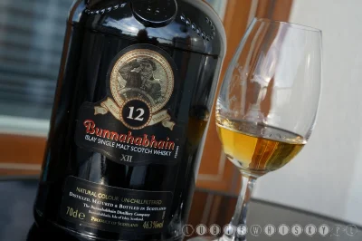 lubiewhiskypl - Dzisiaj brak meczu, a więc do szkła :)



Bunnahabhain 12YO

Nazwa ci...